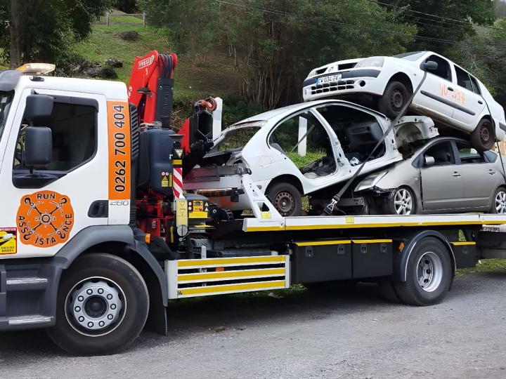 Nos épavistes peuvent enlever les voitures dans toutes les conditions à La Réunion.